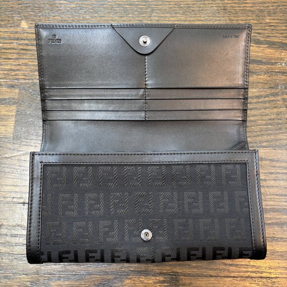 Fendi Zucchino Canvas & Leather Black Wallet with Box & Dust Cover - Picture 3 of 9